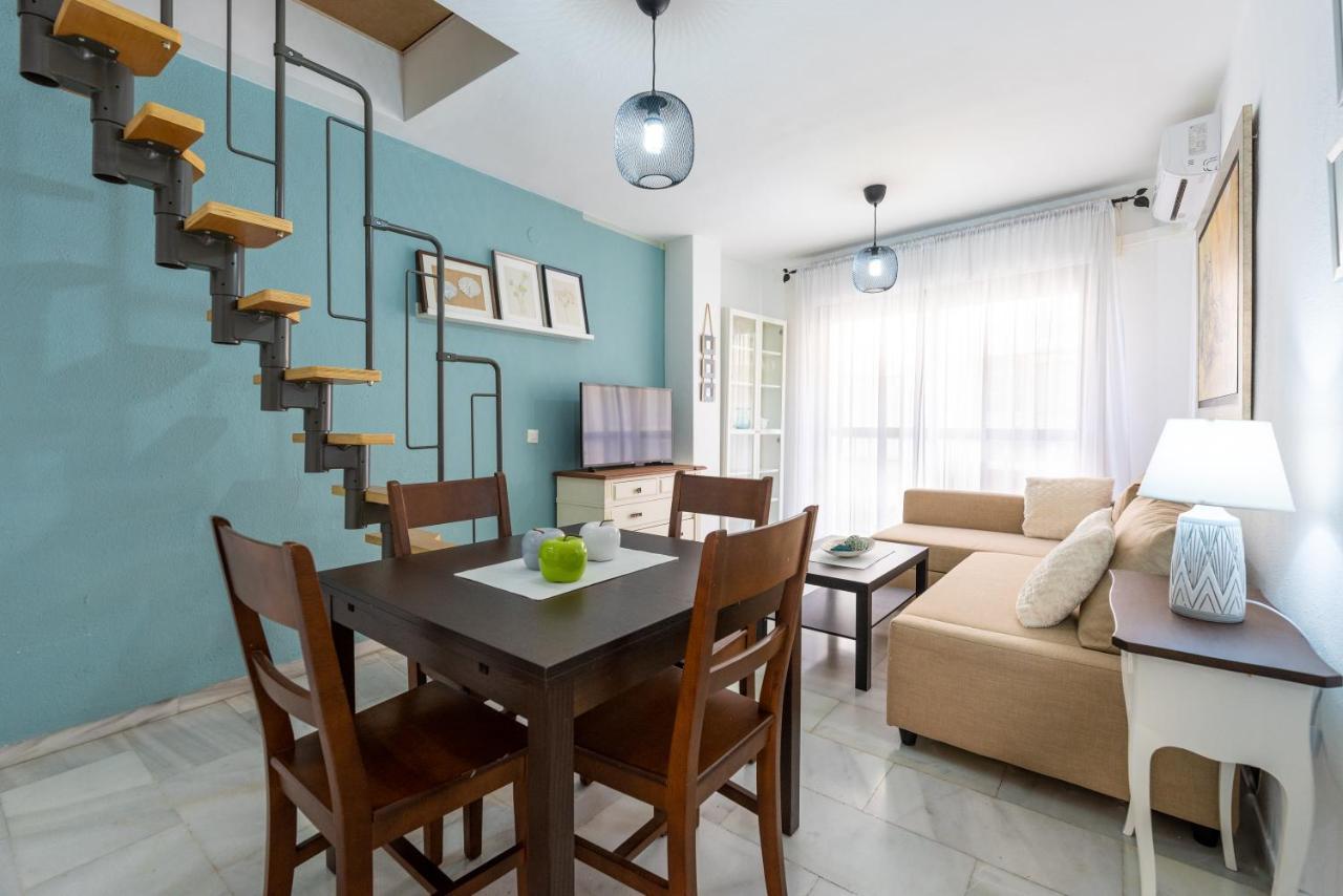 Apartamento La Pampa Malaga Luaran gambar
