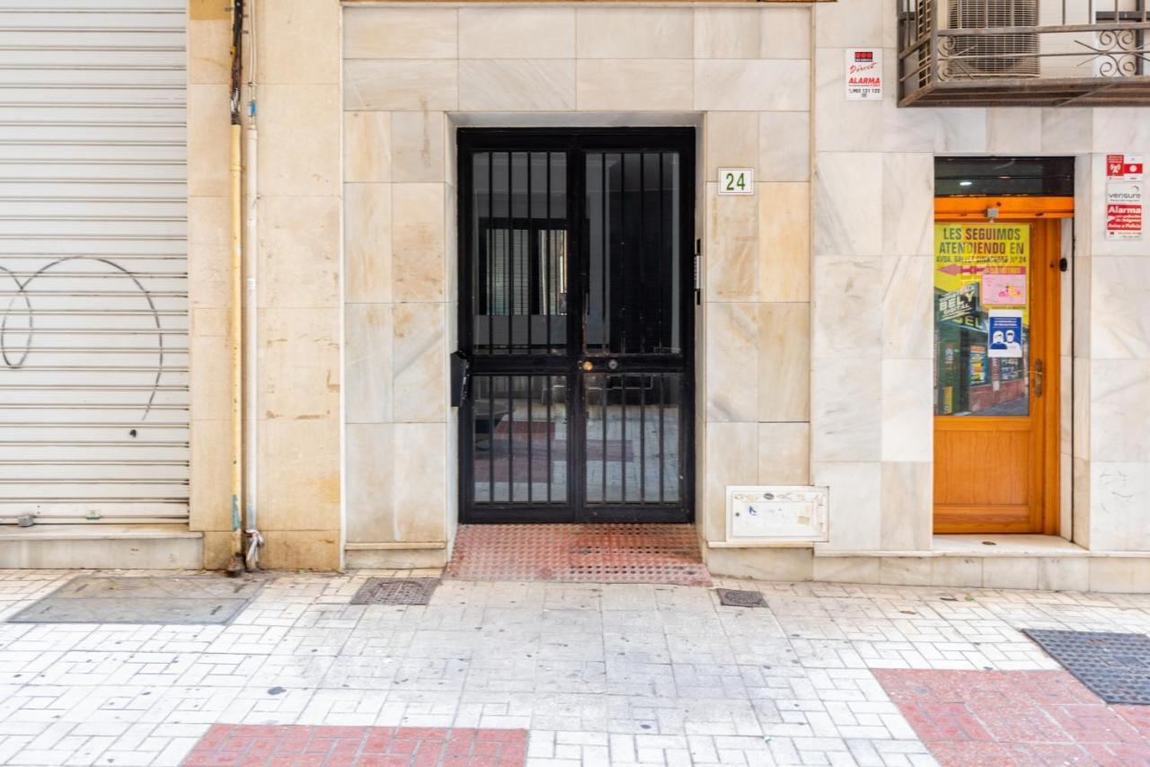 Apartamento La Pampa Malaga Luaran gambar